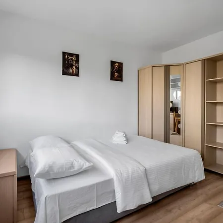 Rakowiec Homely Apartamento *